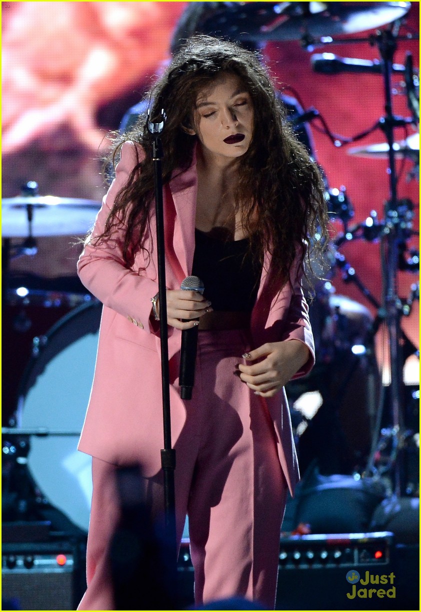 lorde nirvana rock roll hall of fame 08