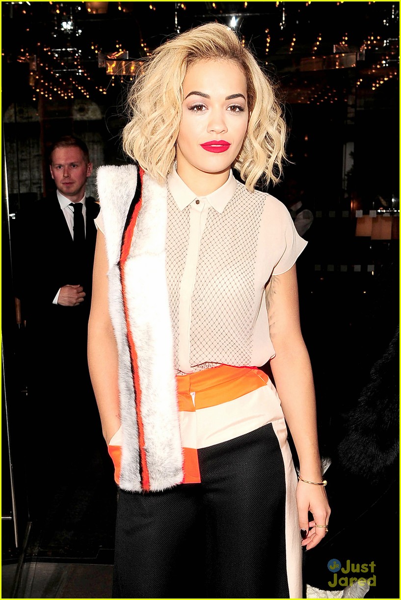 rita ora many outfits day promo new video 22