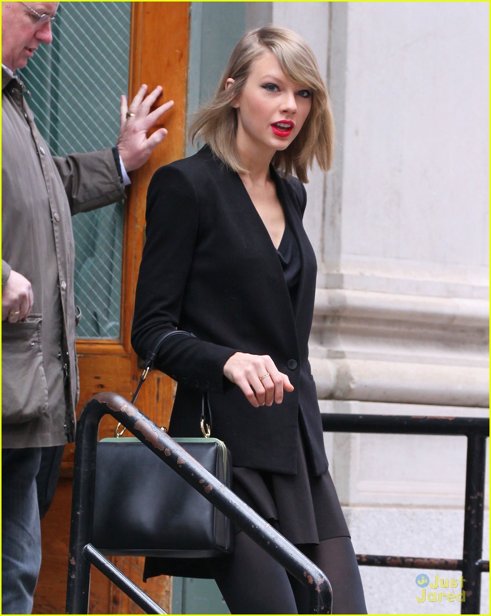 taylor swift guest star on girls 09