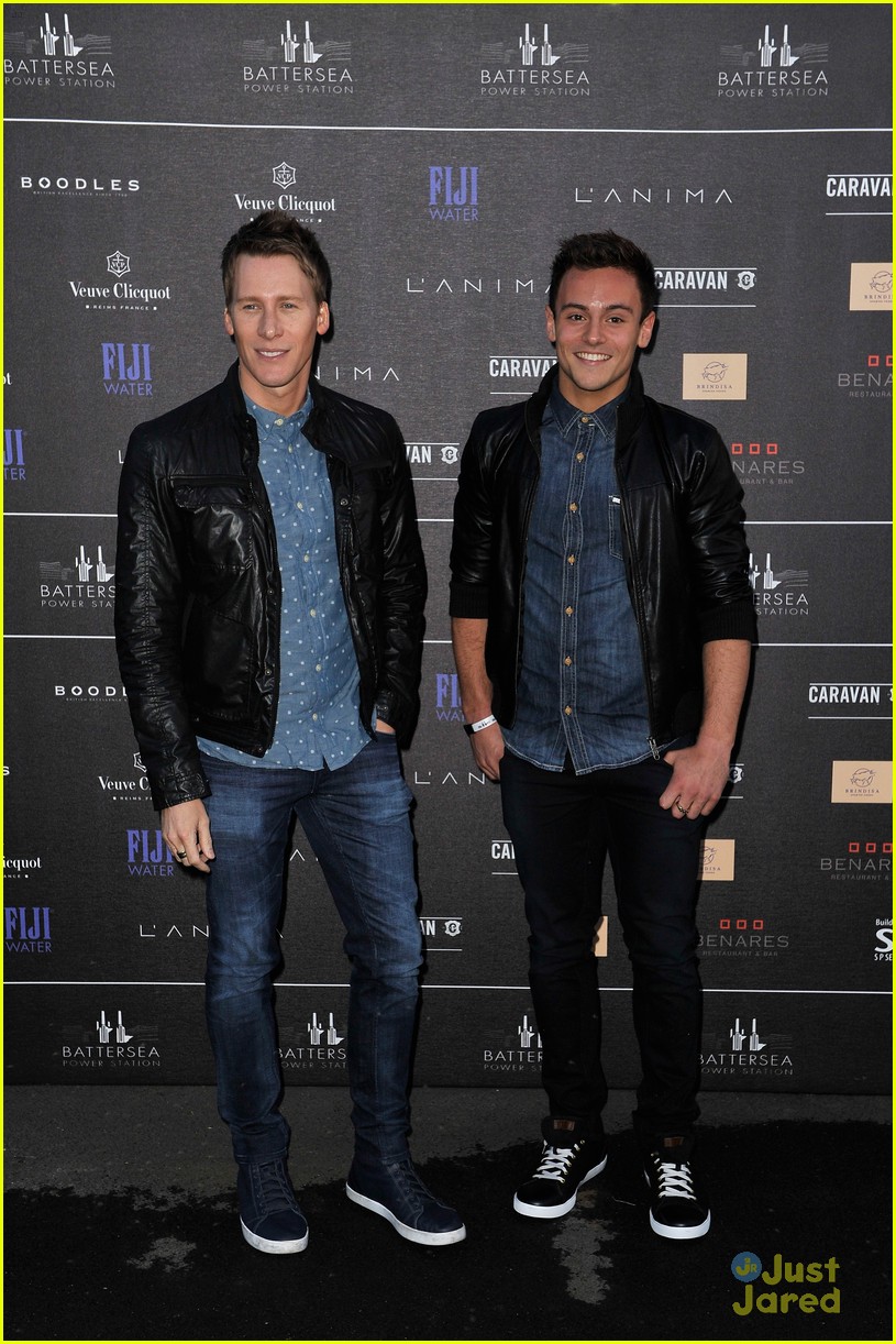 tom daley dustin lance black step out couple 01