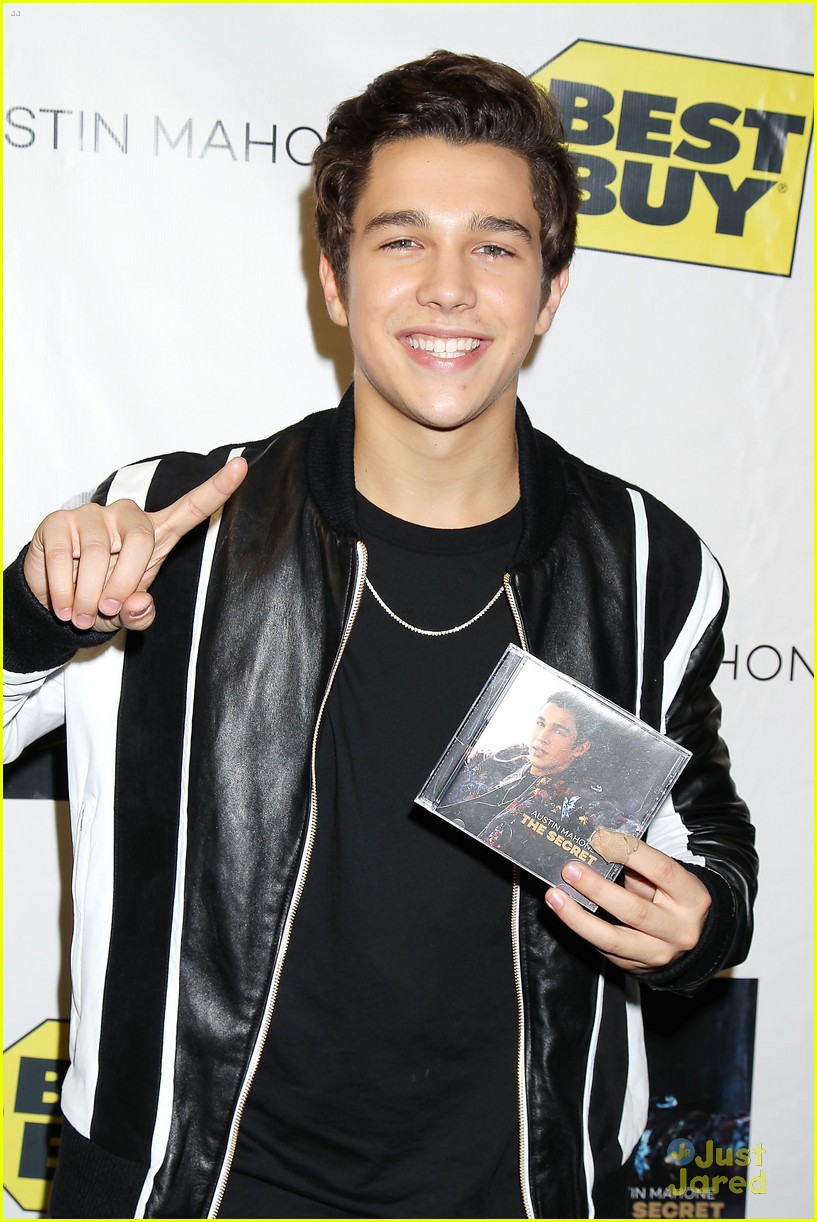 Austin Mahone Reveals His Craziest Fan Encounter Photo 680212