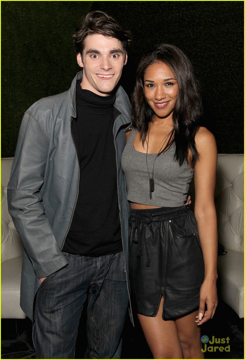 candice patton gets silly rj mitte ok magazine party 05