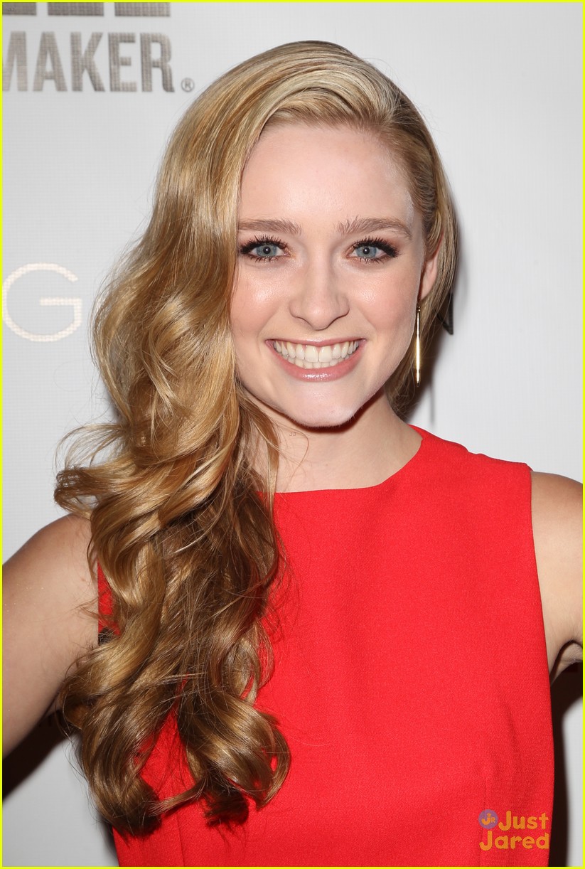 crystal reed greer grammer paint red nylon party 07