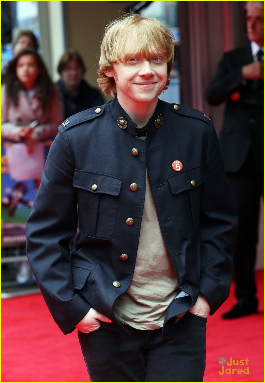 rupert grint carves famous people out of crayons16