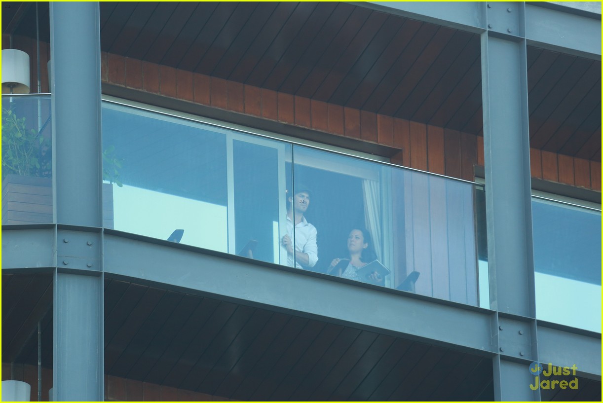 ian somerhalder blows kisses to fans from rio hotel balcony 14