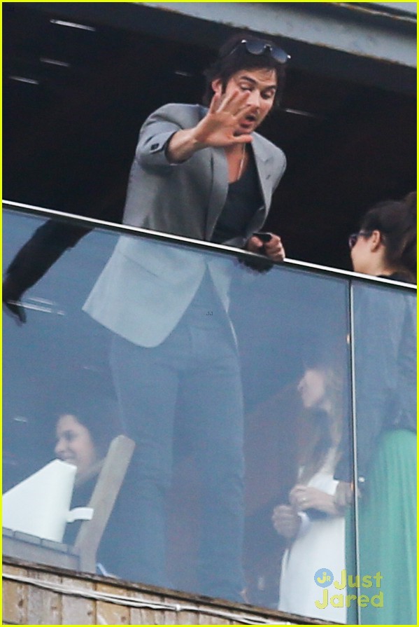 ian somerhalder blows kisses to fans from rio hotel balcony 25