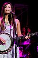kacey musgraves all for hall benefit concert 04