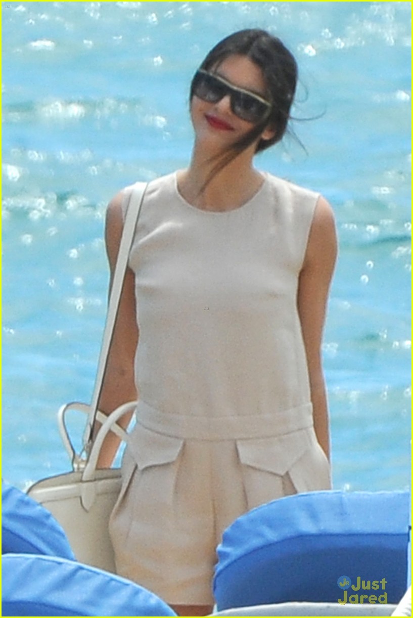 kendall jenner cannes shoot boat 10