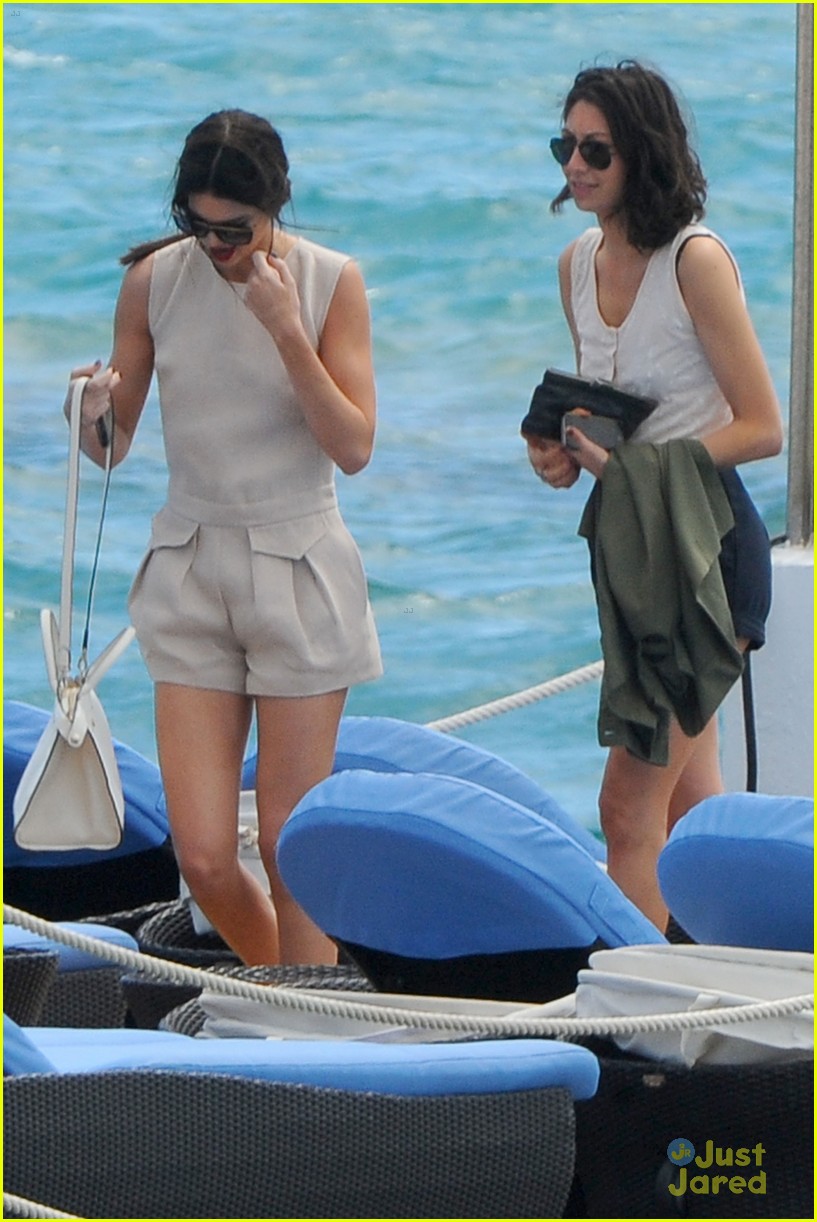 kendall jenner cannes shoot boat 15