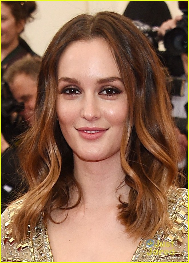 leighton meester and blake lively go glam at 2014 met ball01