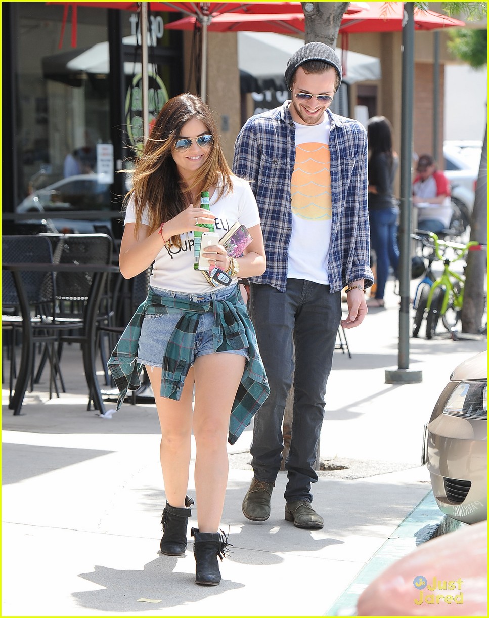lucy hale joel crouse lunch workout 19