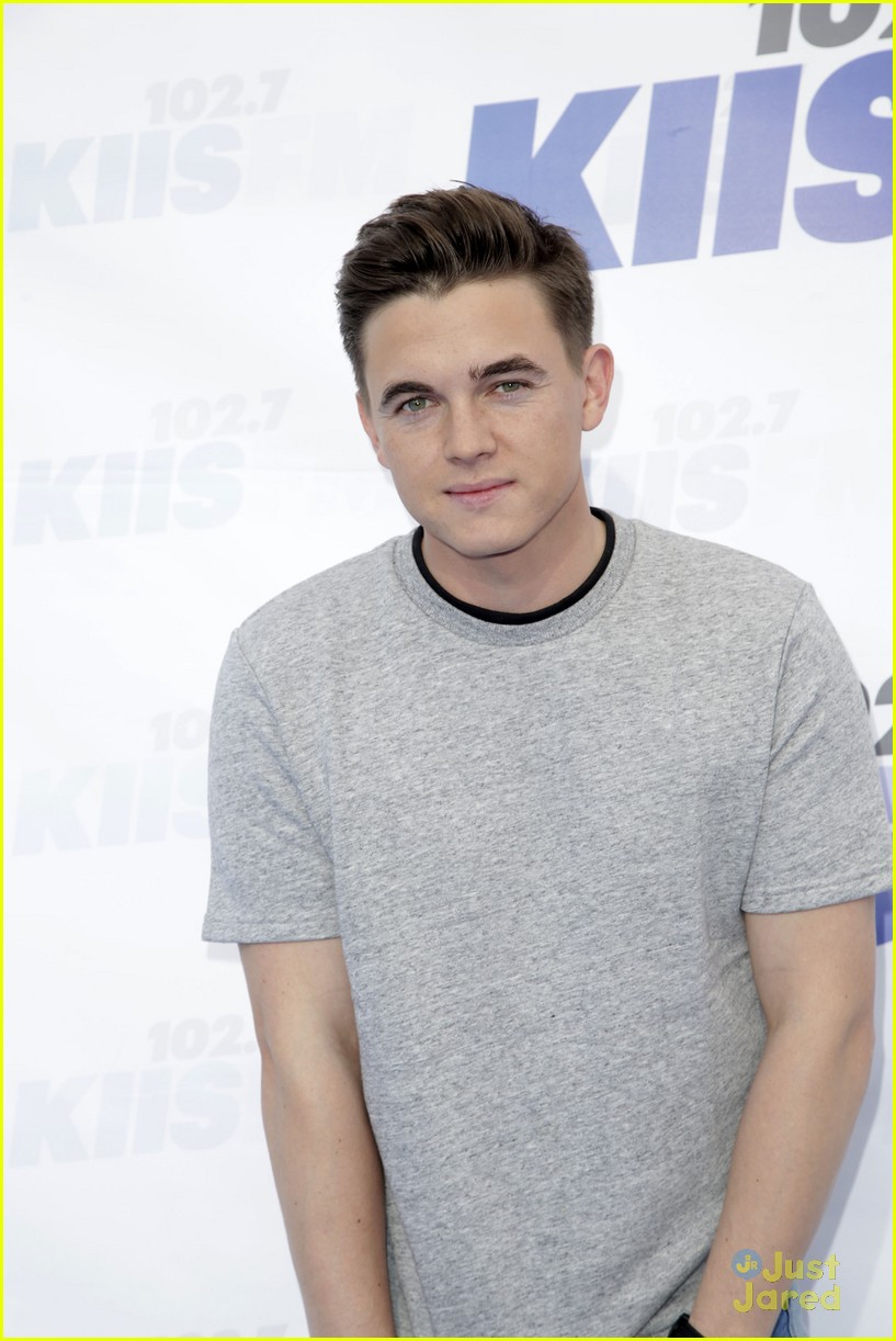 jesse mccartney and aubrey peeples have a night out at wango tango 201408
