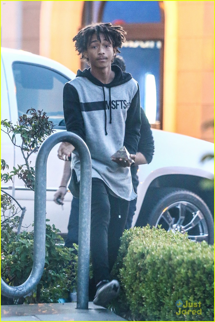 moises arias ripped jeans weho 05