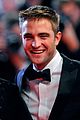 robert pattinson suits up nicely for the rover cannes premiere13