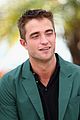 robert pattinson the rover photo call cannes 10
