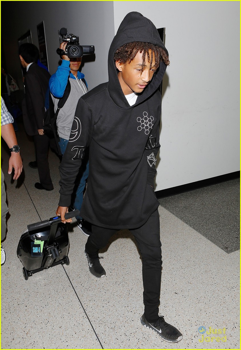 jaden smith flies out of town 10