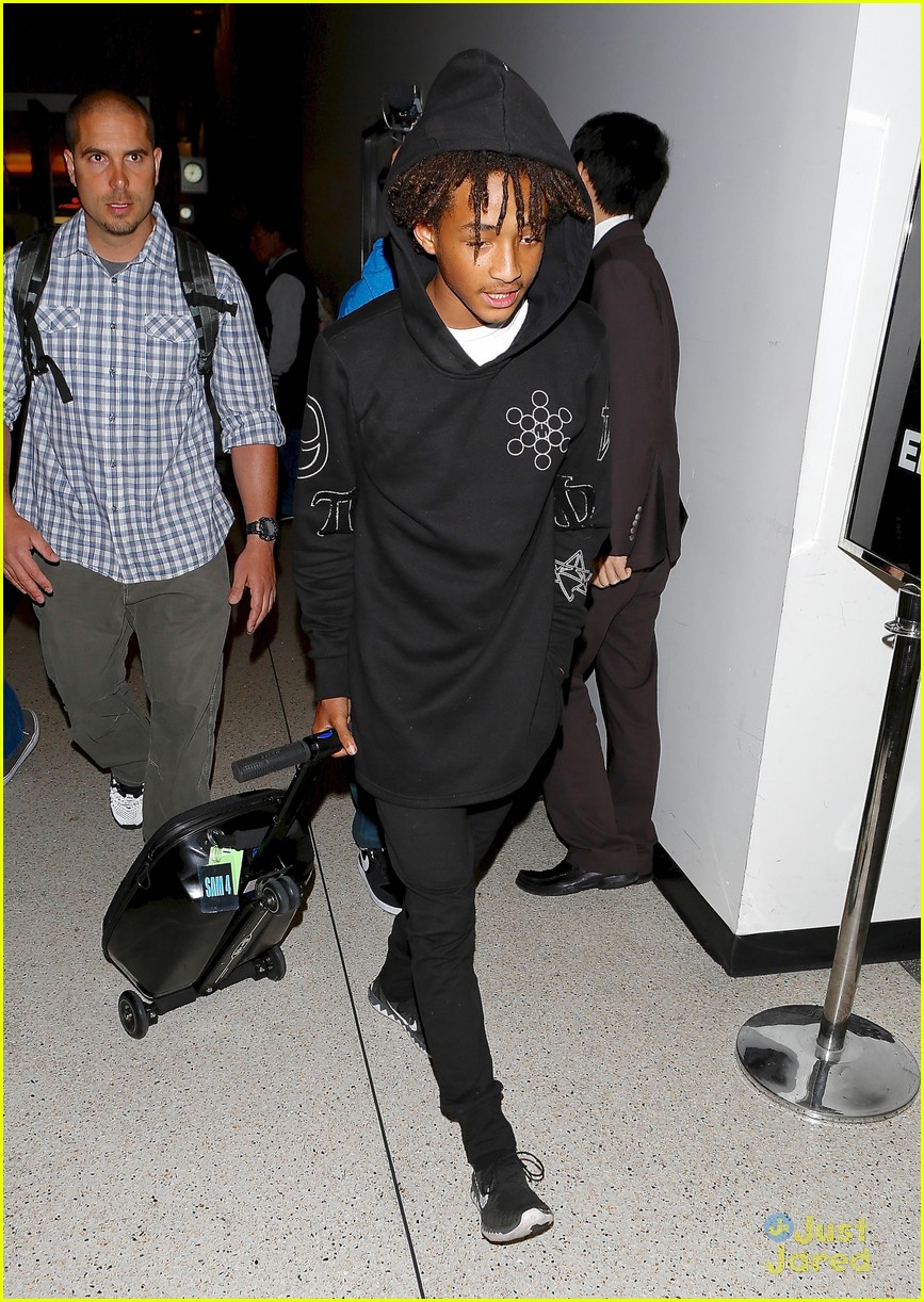jaden smith flies out of town 12