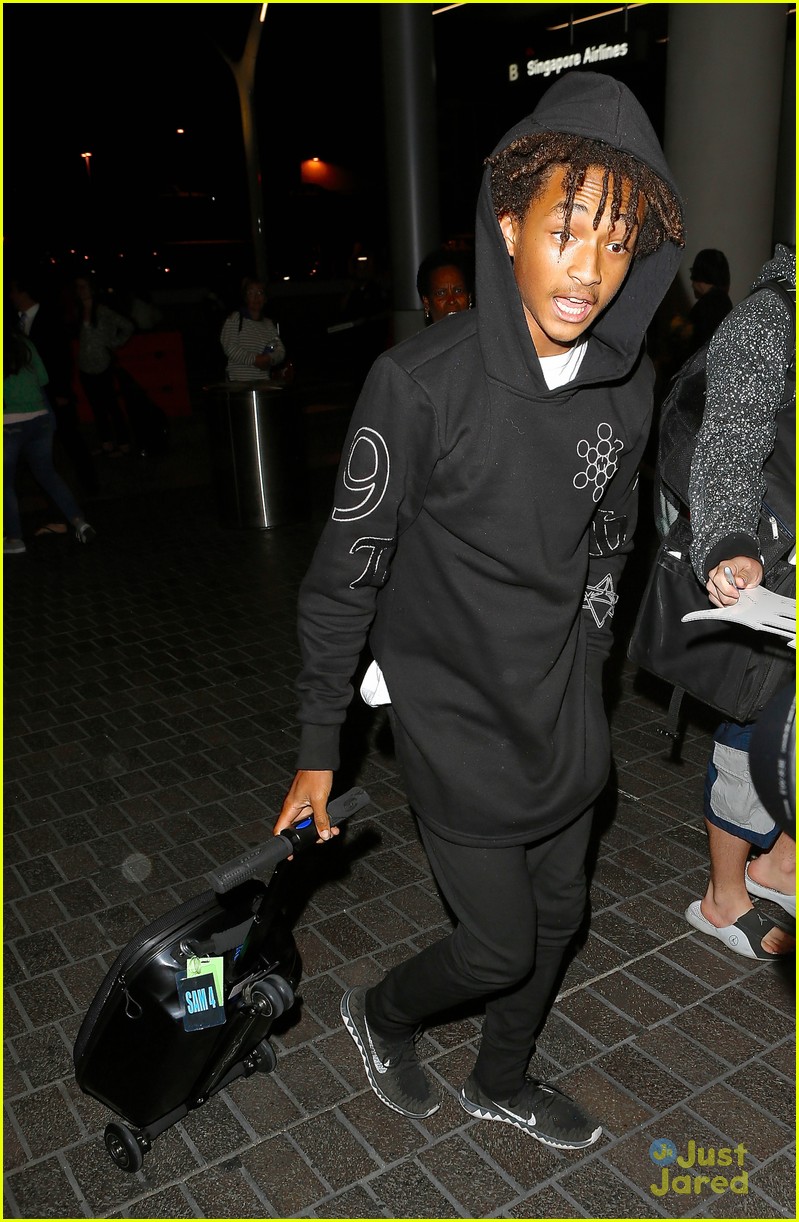 jaden smith flies out of town 18