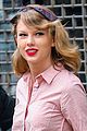 taylor swift works on her fitness with her brother austin 04