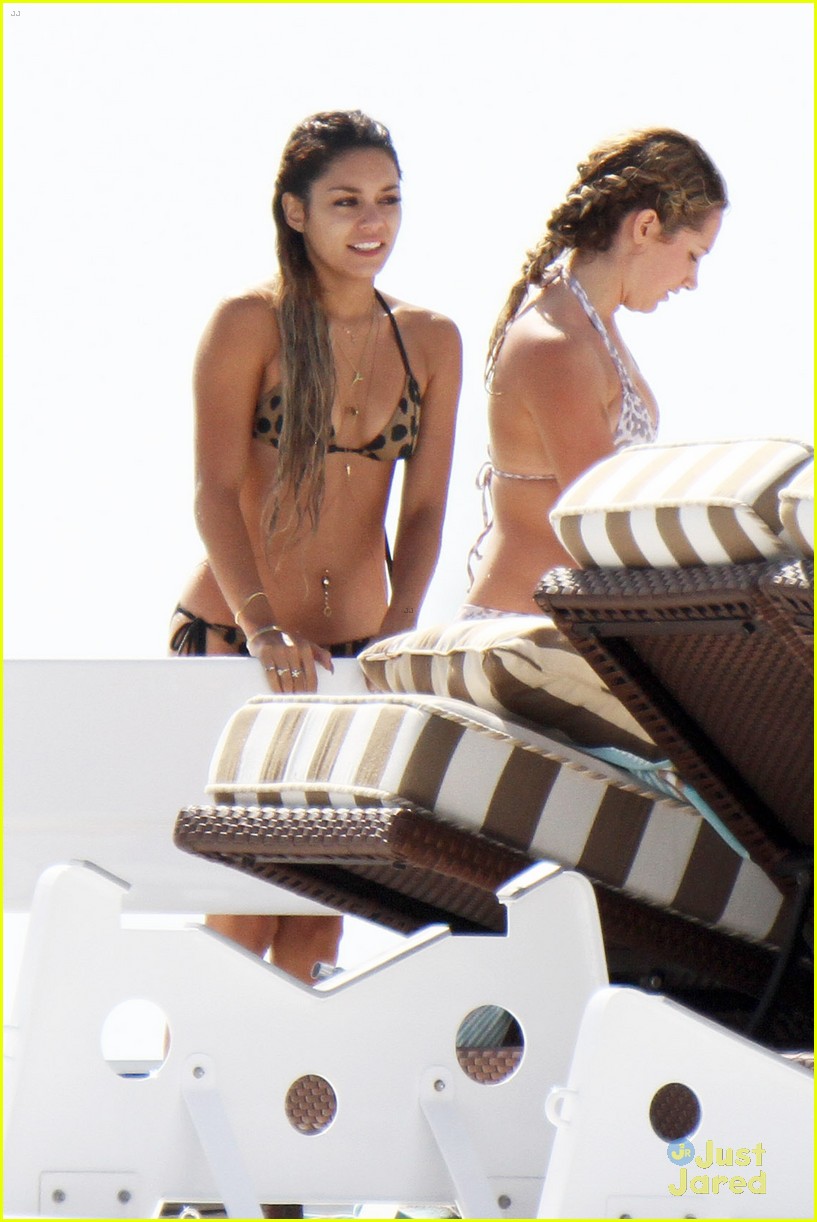 vanessa hudgens bares bikini on a yacht with ashley tisdale 02