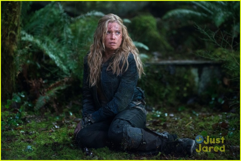 the 100 grounders part 1 finale pics 09