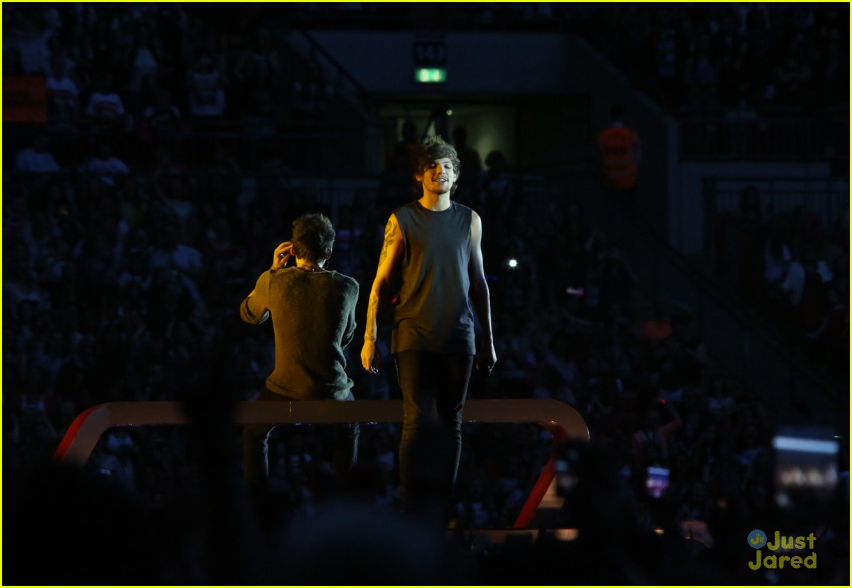 one direction wembly show two 05