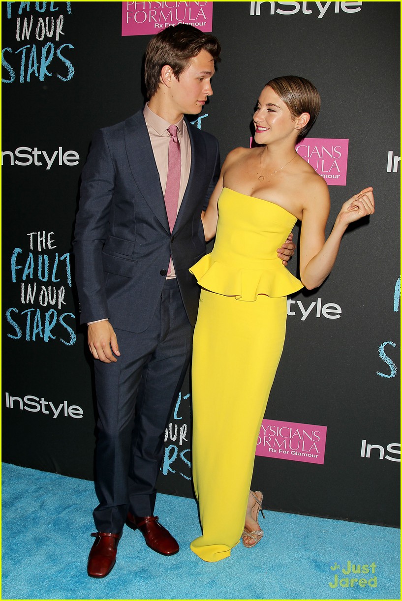 ansel elgort nat wolff fault in our stars premiere nyc 16