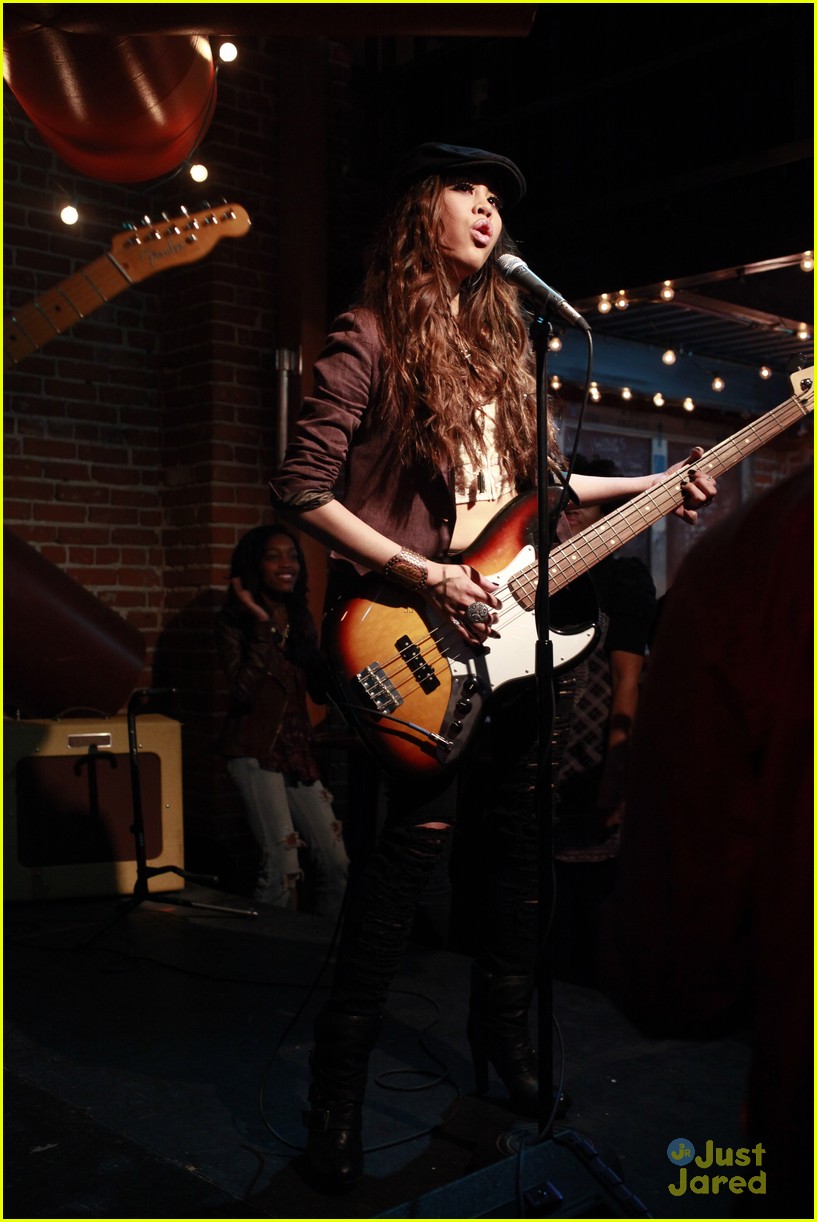 ashley argota first look the fosters exclusive 05