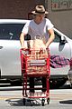 austin butler groceries after play 08