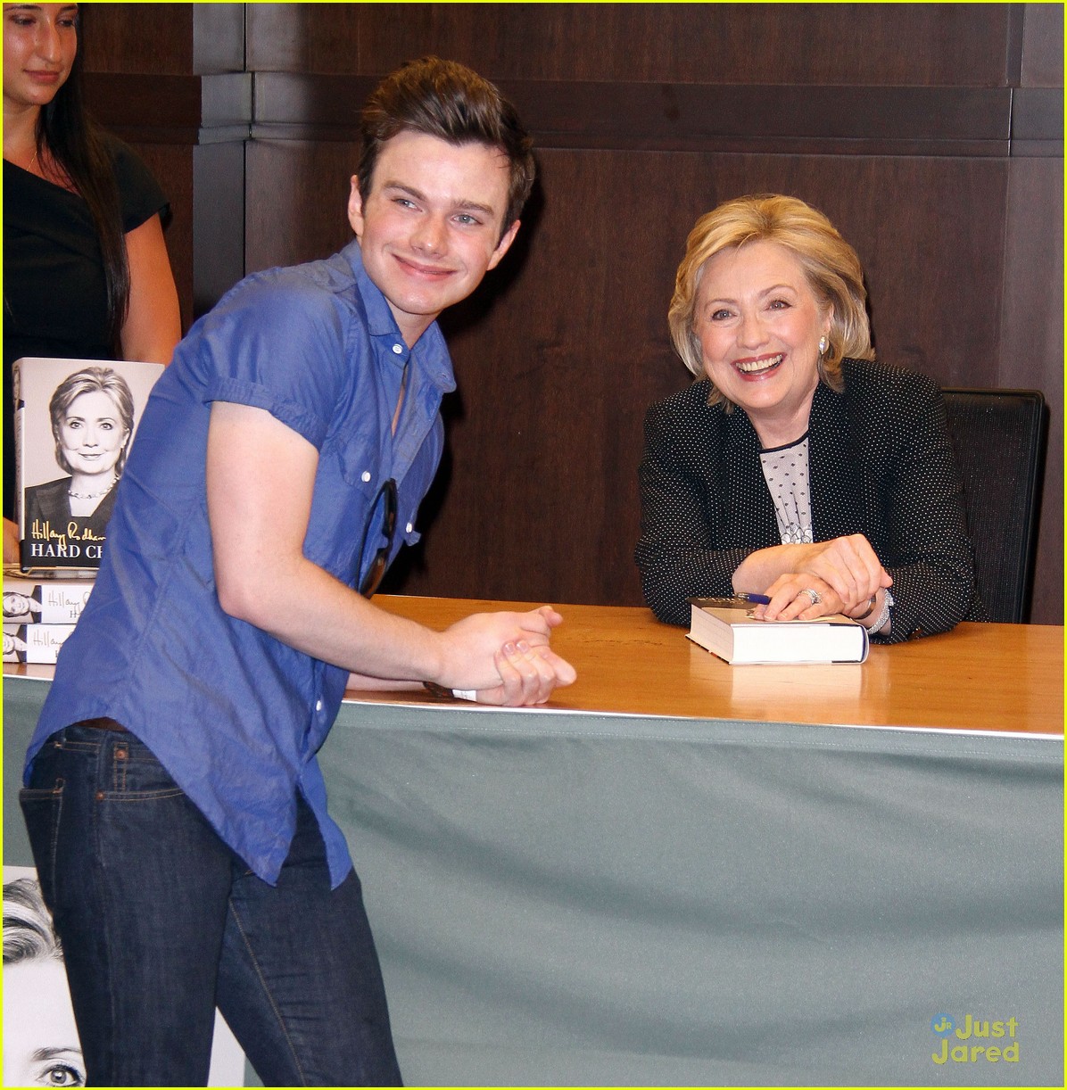 chris colfer hilary clinton book signing 04