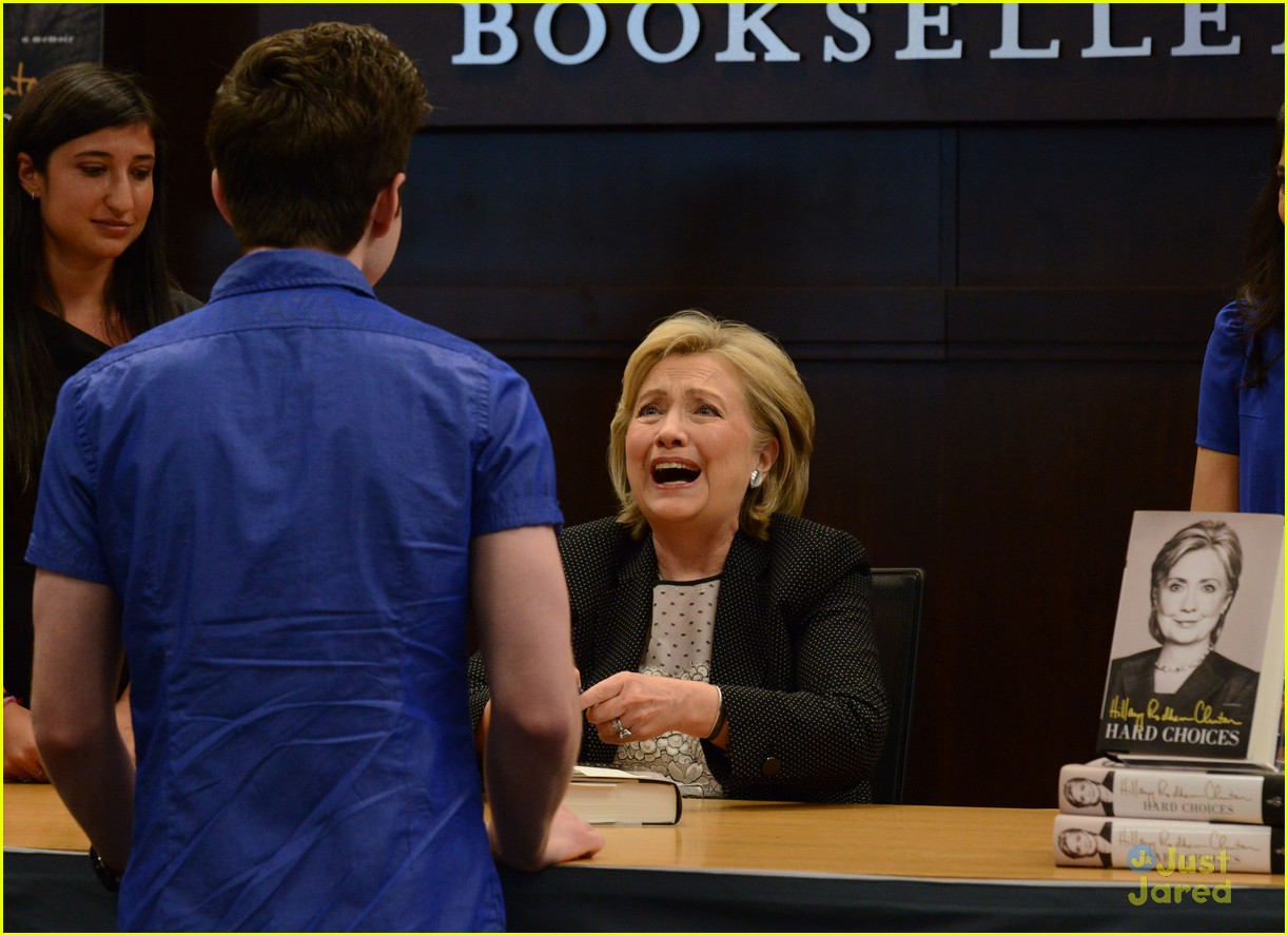 chris colfer hilary clinton book signing 07