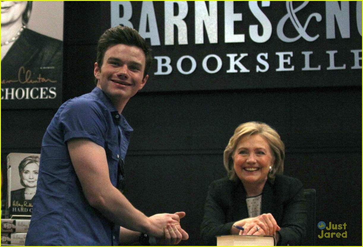 chris colfer hilary clinton book signing 09