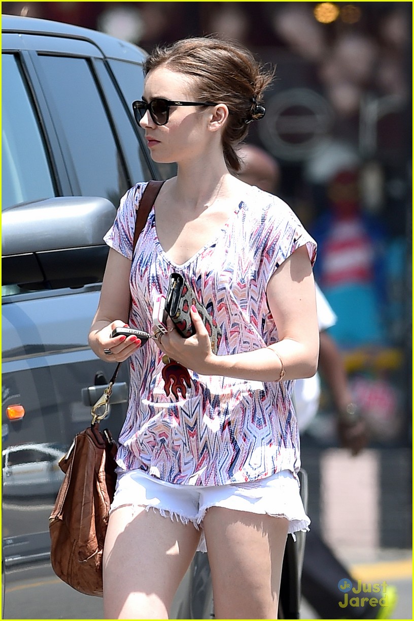 lily collins wellness day 06