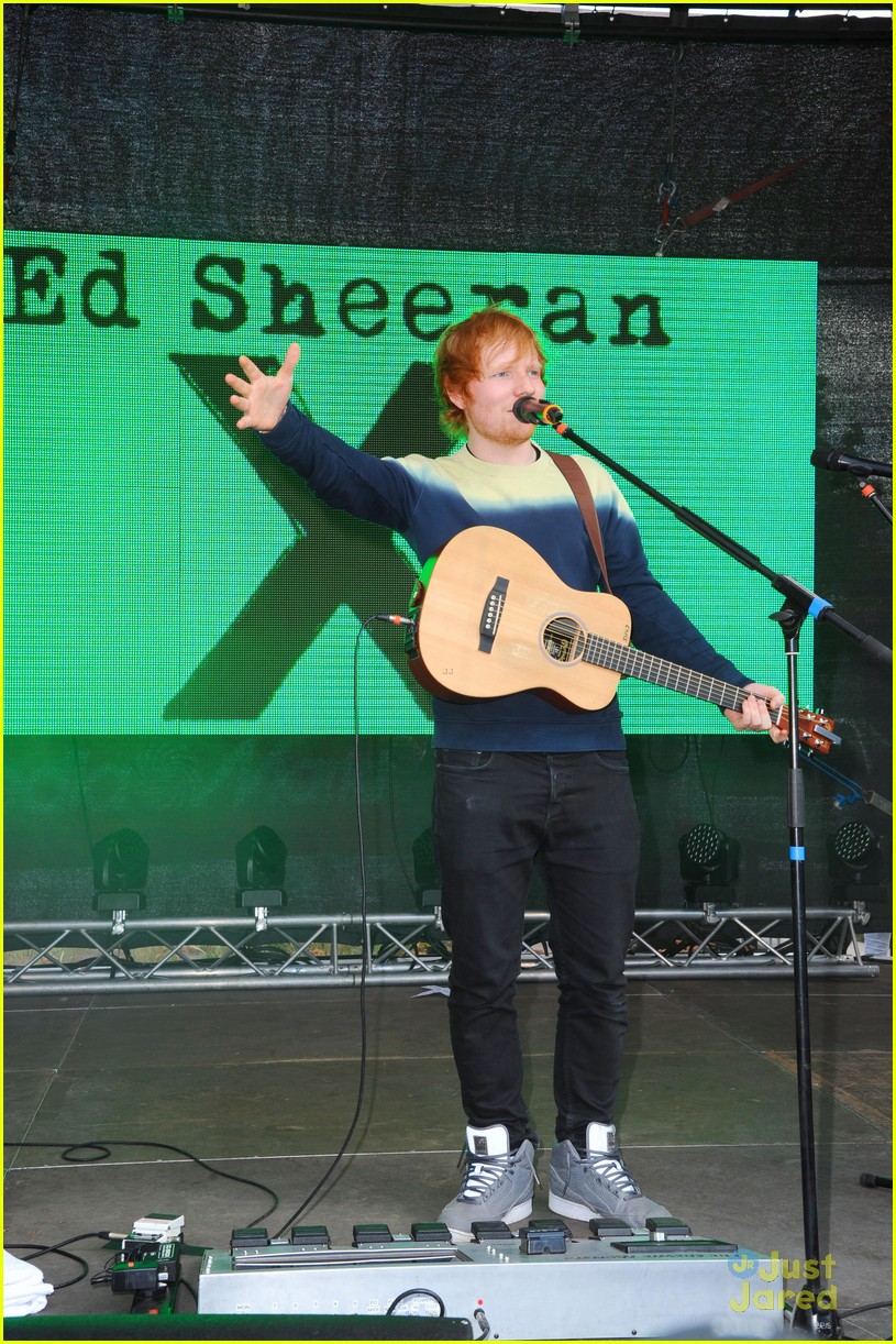 ed sheeran live stream event right now 05