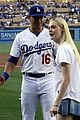 elle fanning first pitch dodgers game 03