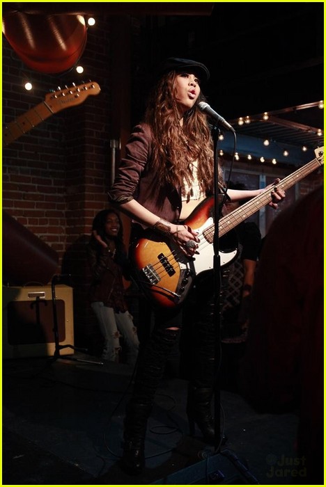 the fosters take me out stills 08