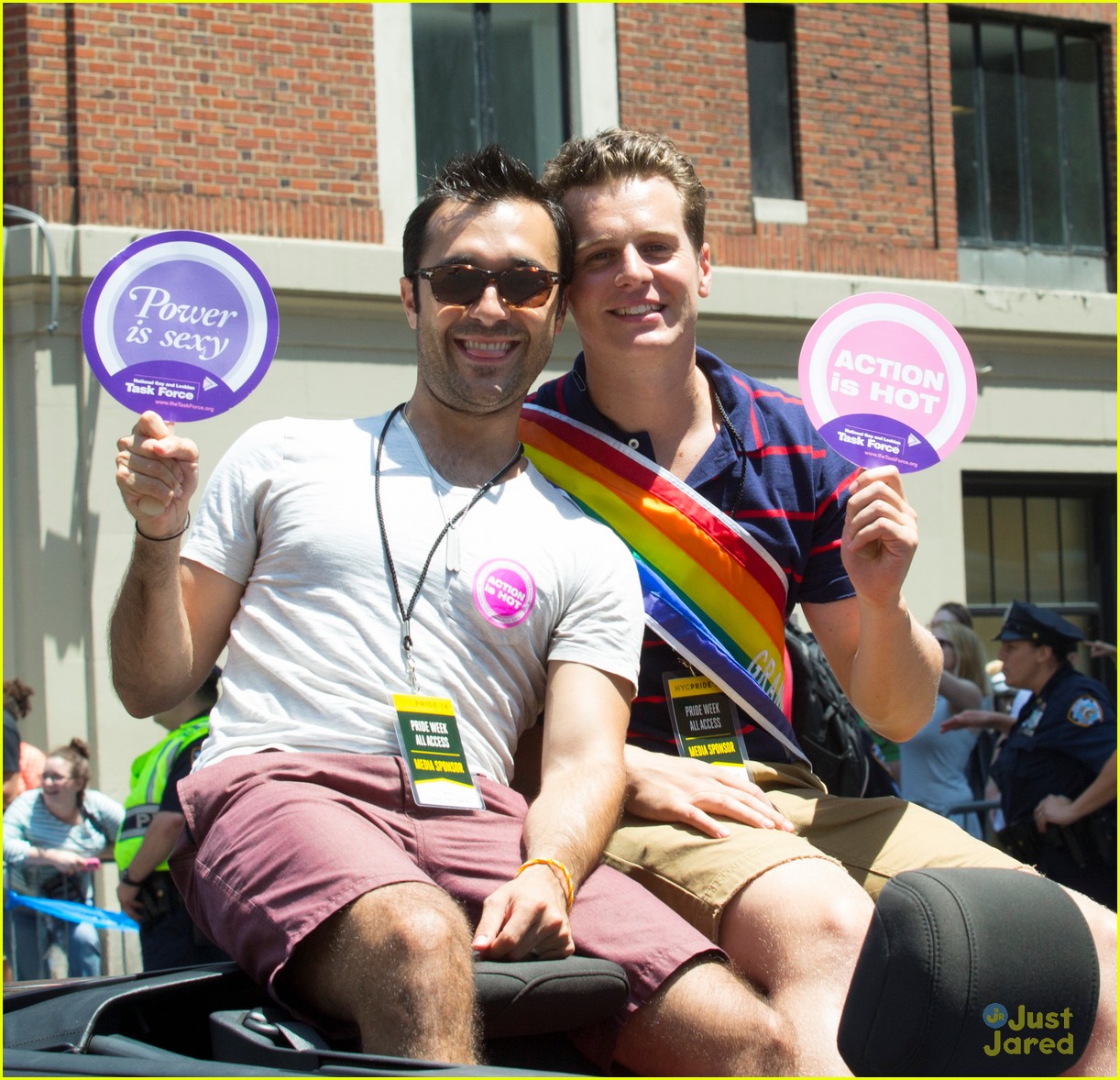 jonathan groff grand marshall nyc gay pride parade 03