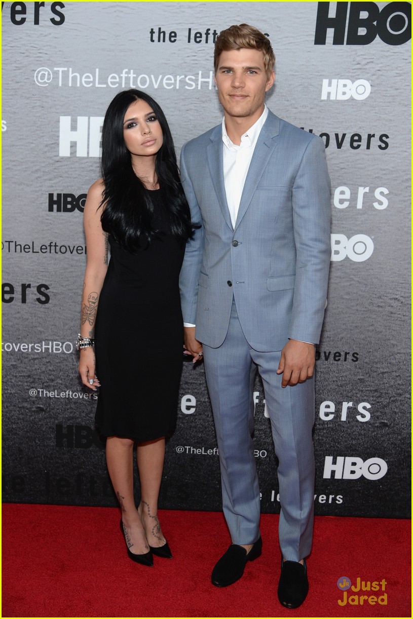 chris zylka the leftovers nyc premiere carver twins 01