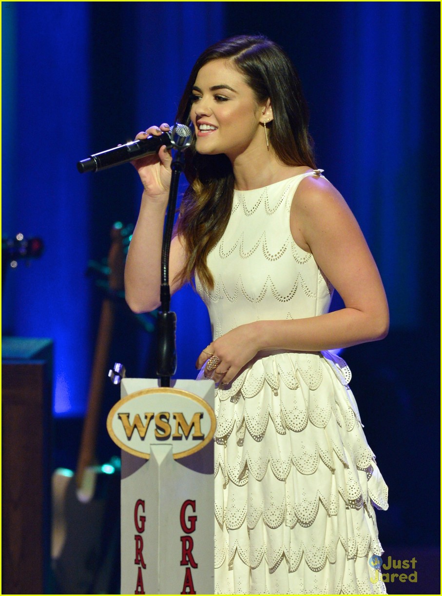 lucy hale makes her grand ole opry debut 16