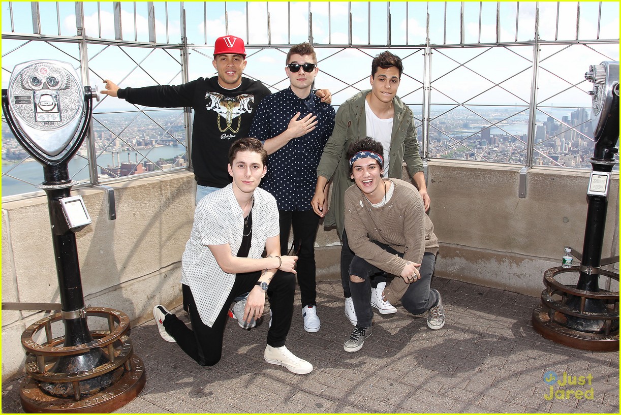 midnight red empire state building visit 06