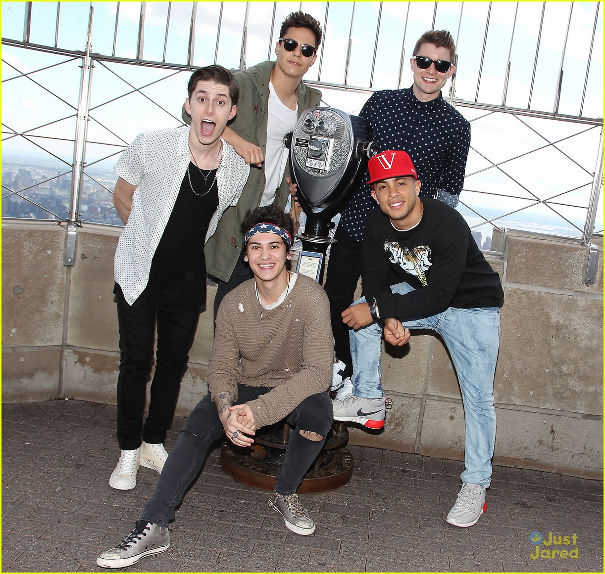 midnight red empire state building visit 13
