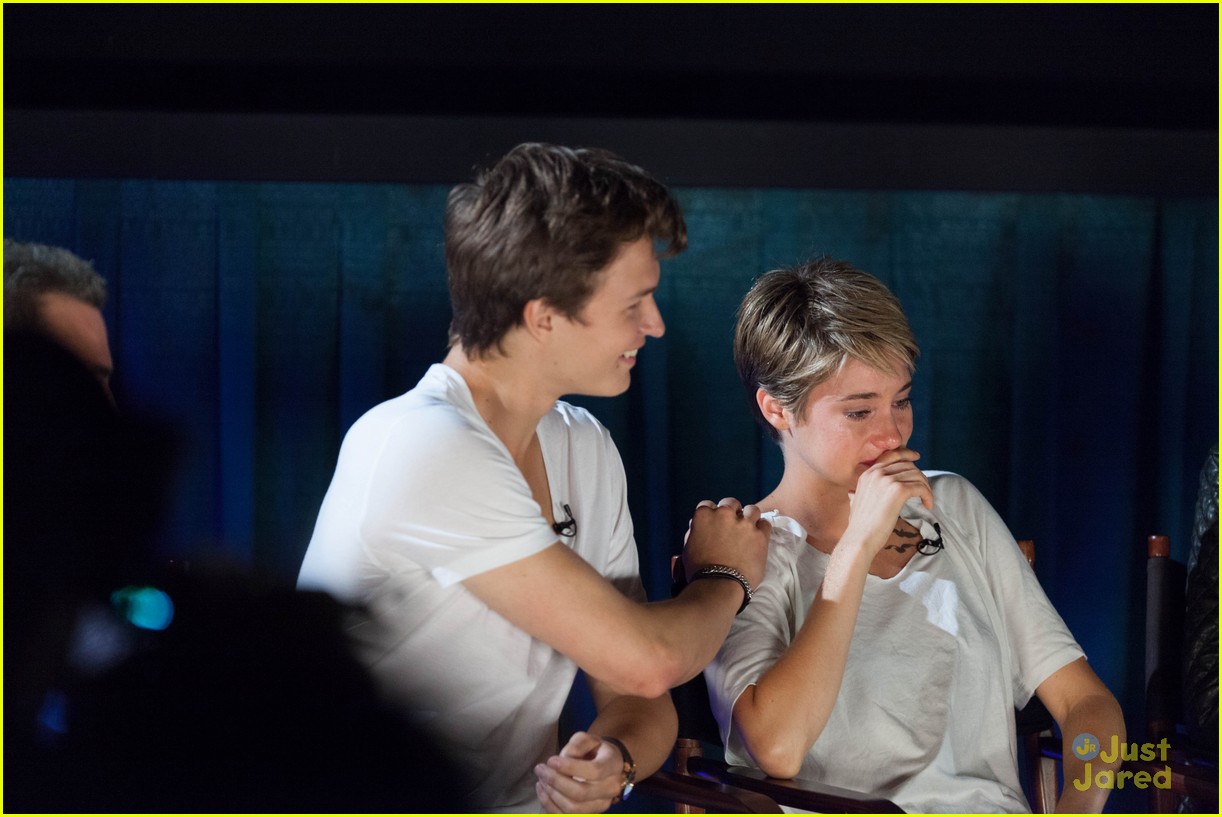 shailene woodley sheds a tear at the fault in our stars atlanta premiere 11
