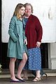 sophie nelisse kathy bates gilly filming 01