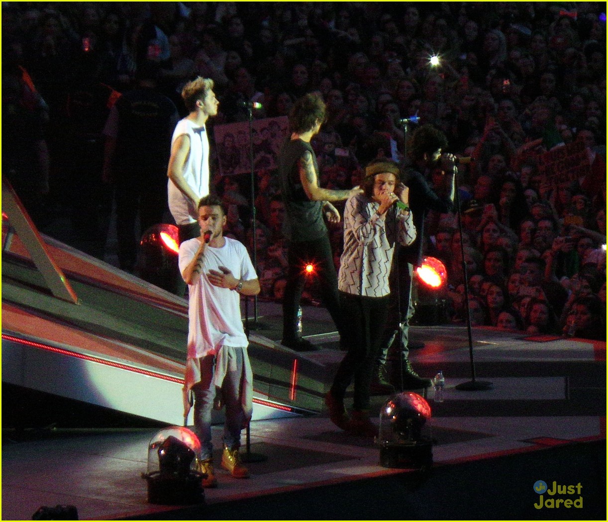 one direction wembley performance 02