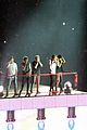 one direction wembley performance 04