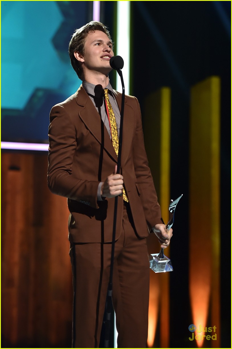 ansel elgort young hollywood awards 04
