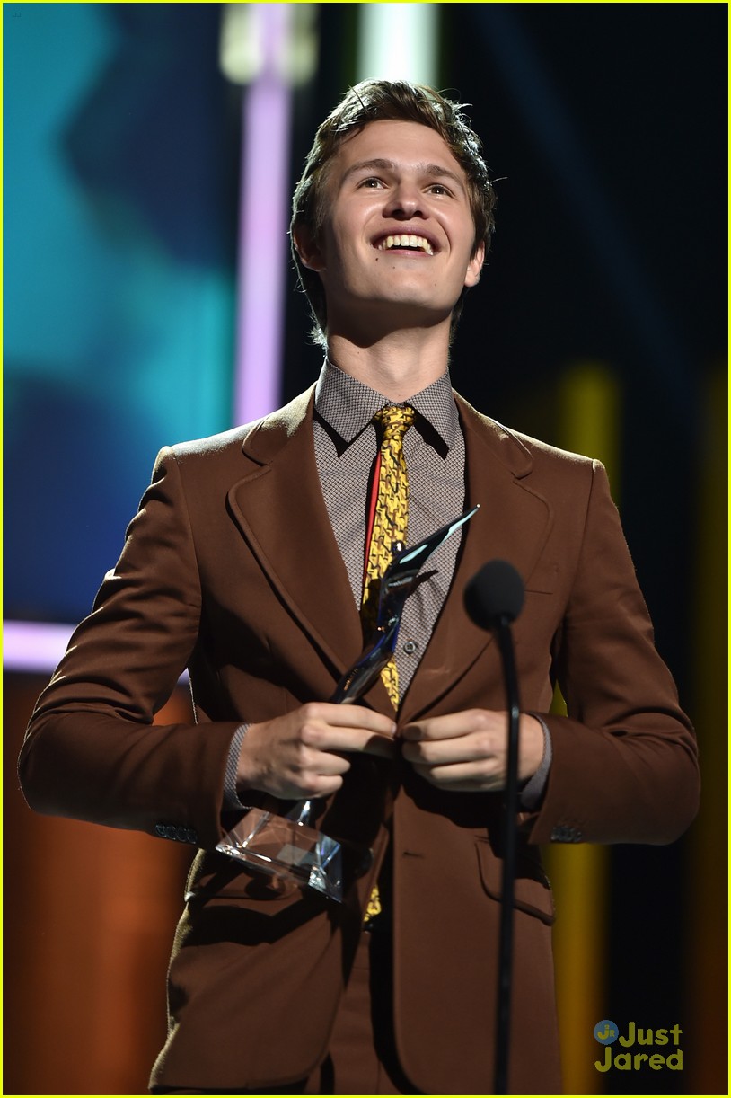 ansel elgort young hollywood awards 05