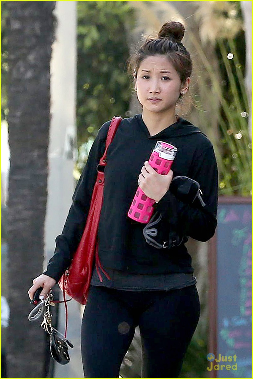 brenda song starts week with workout 02