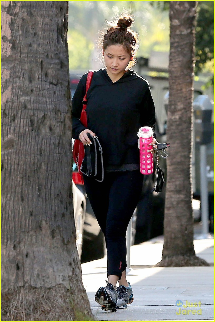 brenda song starts week with workout 08