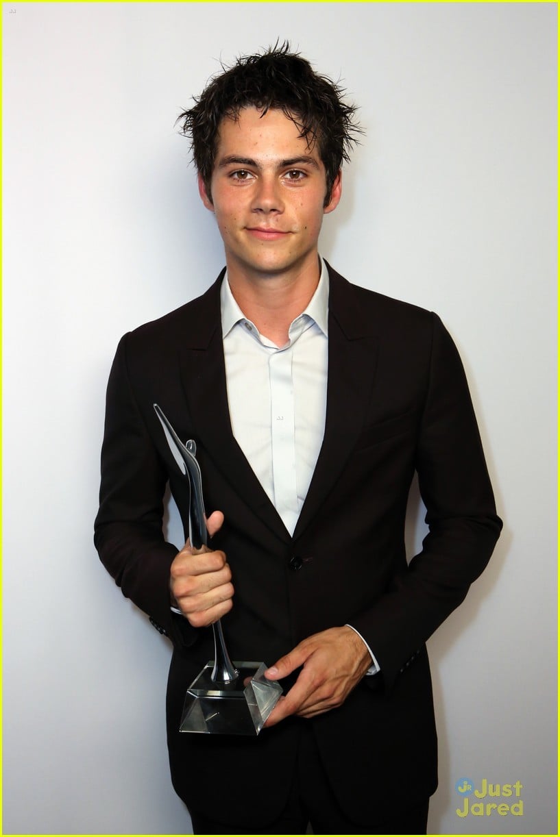 dylan obrien breakout actor young hollywood awards 01